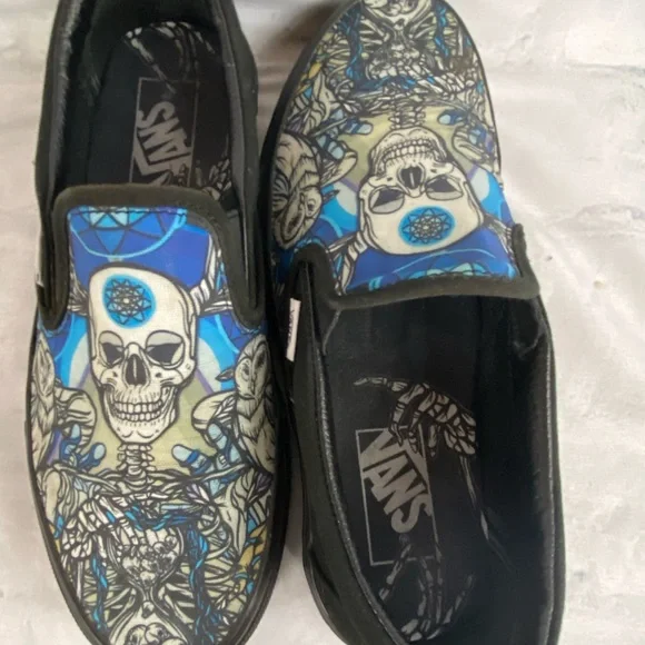 Vans Skull Slip Ons - Picture 10 of 10